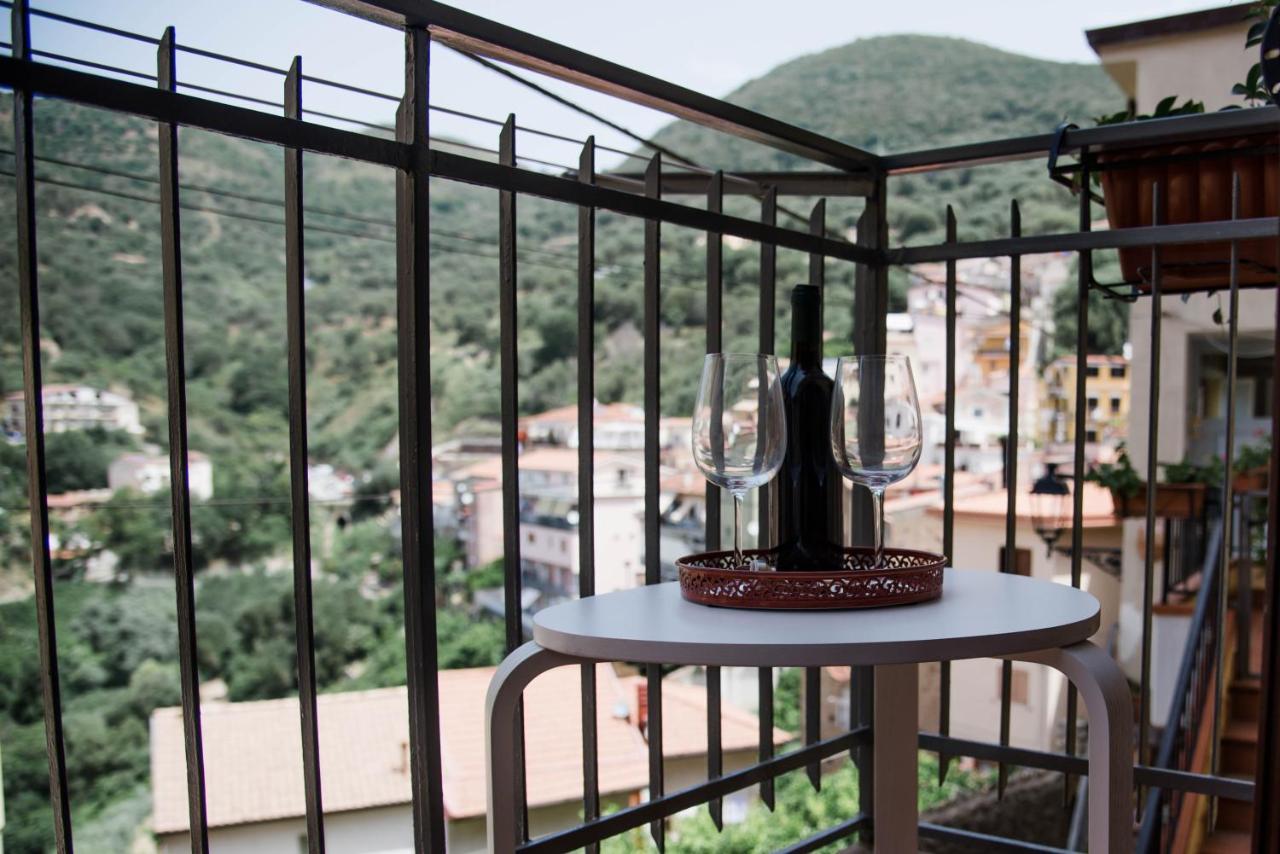 Le Sorelle - Casa Vacanze Pisciotta Bagian luar foto